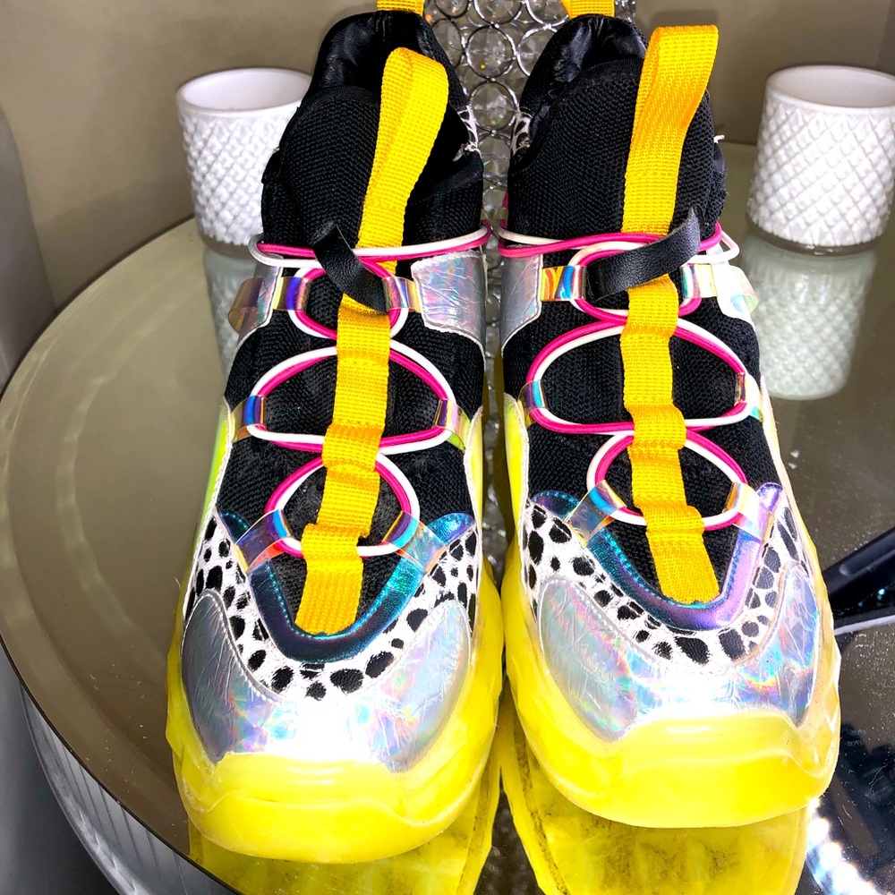Galaxy platform sneakers